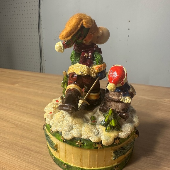 Christmas winter reindeer snowman and Christmas tree decor piece - Picture 3 of 5